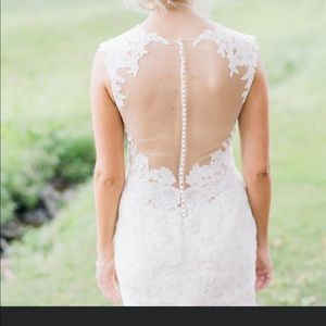 Watters bridal gown